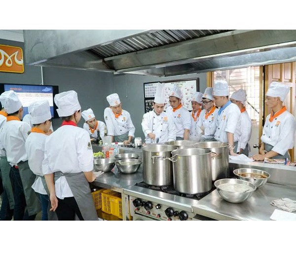 Trường lớp đào tạo đầu bếp món âu